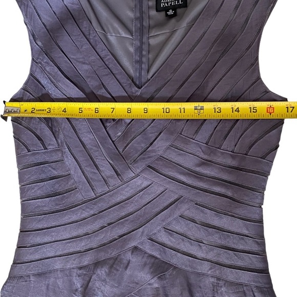 πͺ»HOST PICKπͺ» Adriana Papell Tiered Ruffle Evening Dress - Picture 6 of 14